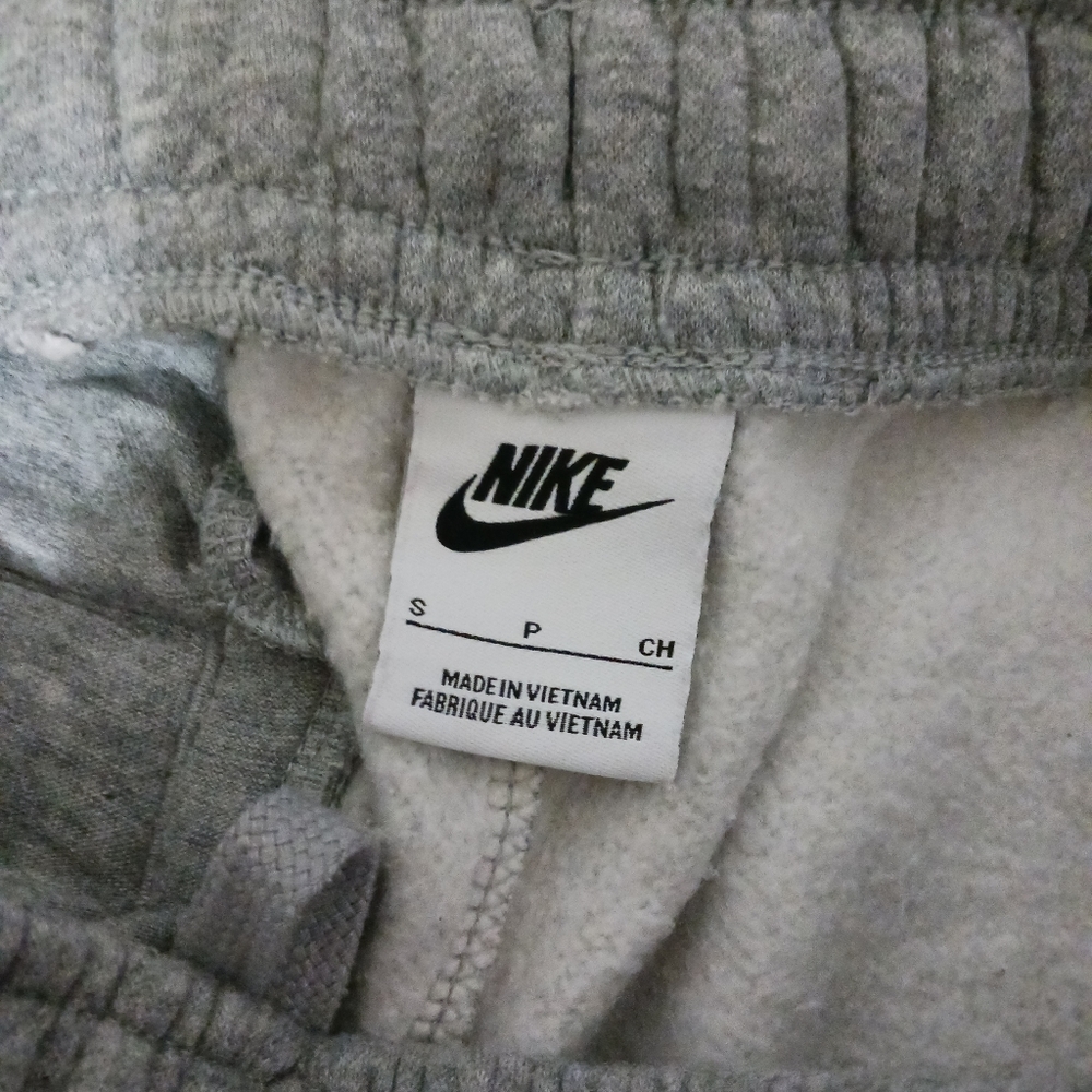 nike sweatpants - Picture 3 of 4